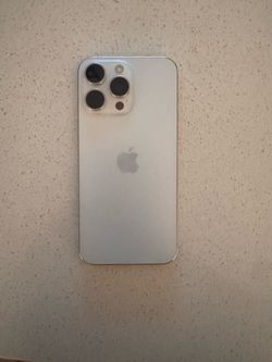 iPhone 15 Pro Max unlocked 256gb