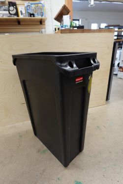 Rubbermaid Commercial 23 gal Slim Jim Trash Can / Waist Bin in Black