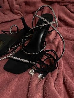 Womens rhinestone strap up shoes