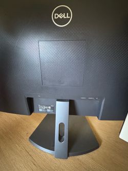 PC monitors 2 LG and 1 DELL