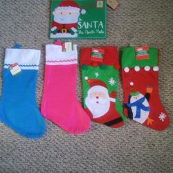 4 Stockings And 1 Envelope