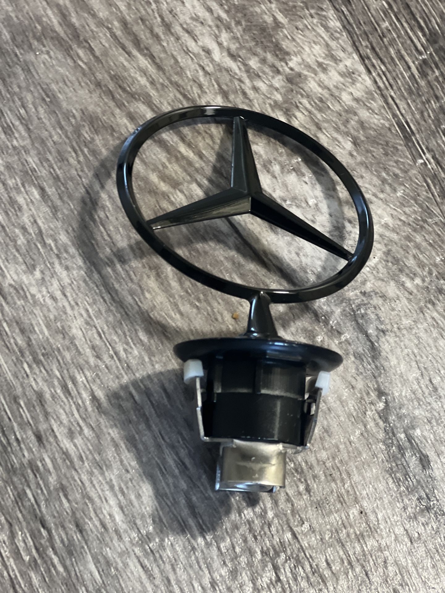 Mercedes Emblem