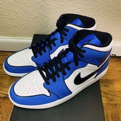Air Jordan 1 Mid Signal Blue Size 5.5y / 7y