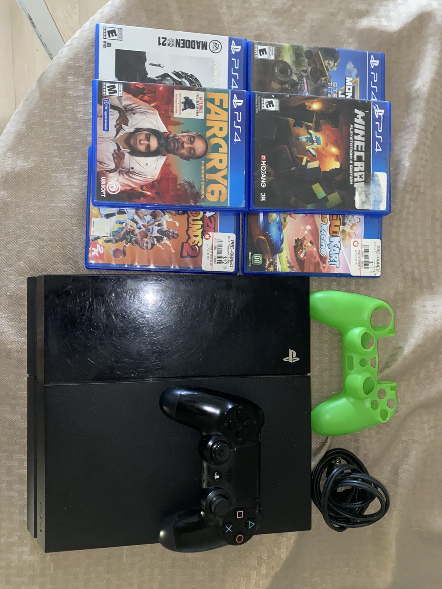 PlayStation 4 Bundle - Used - Good Condition 