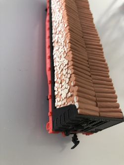 HO Scale Log Dumping Car Open Box By Bachmann 