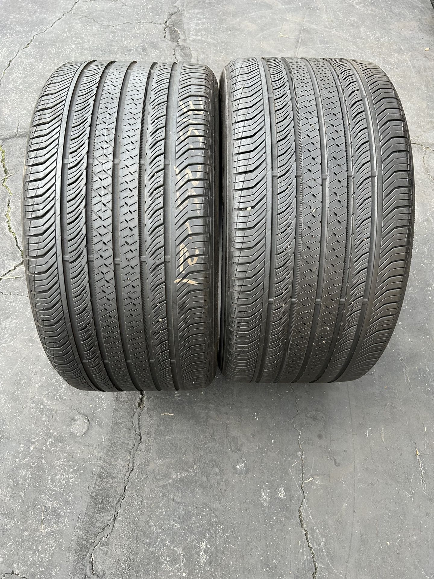 2. Tires. 315. 35. 21. Continental