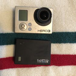 GoPro Hero 3 (+extra Battery Pack)