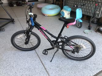 Girls Trek bike
