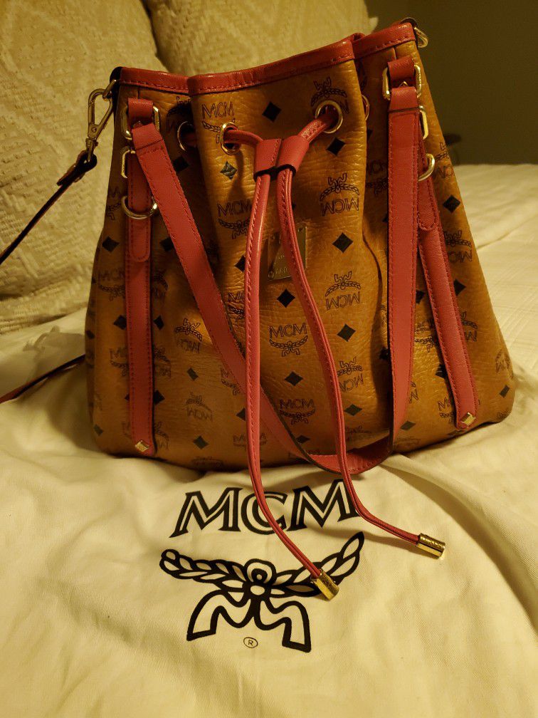 Mcm Bucket Bag for Sale in San Leandro, CA - OfferUp