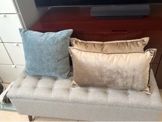 New set of 3 Decorative Pillows Metallic set & Blue Modern SALE