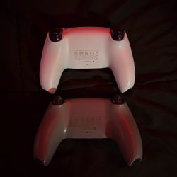 2 Ps5 Controllers 