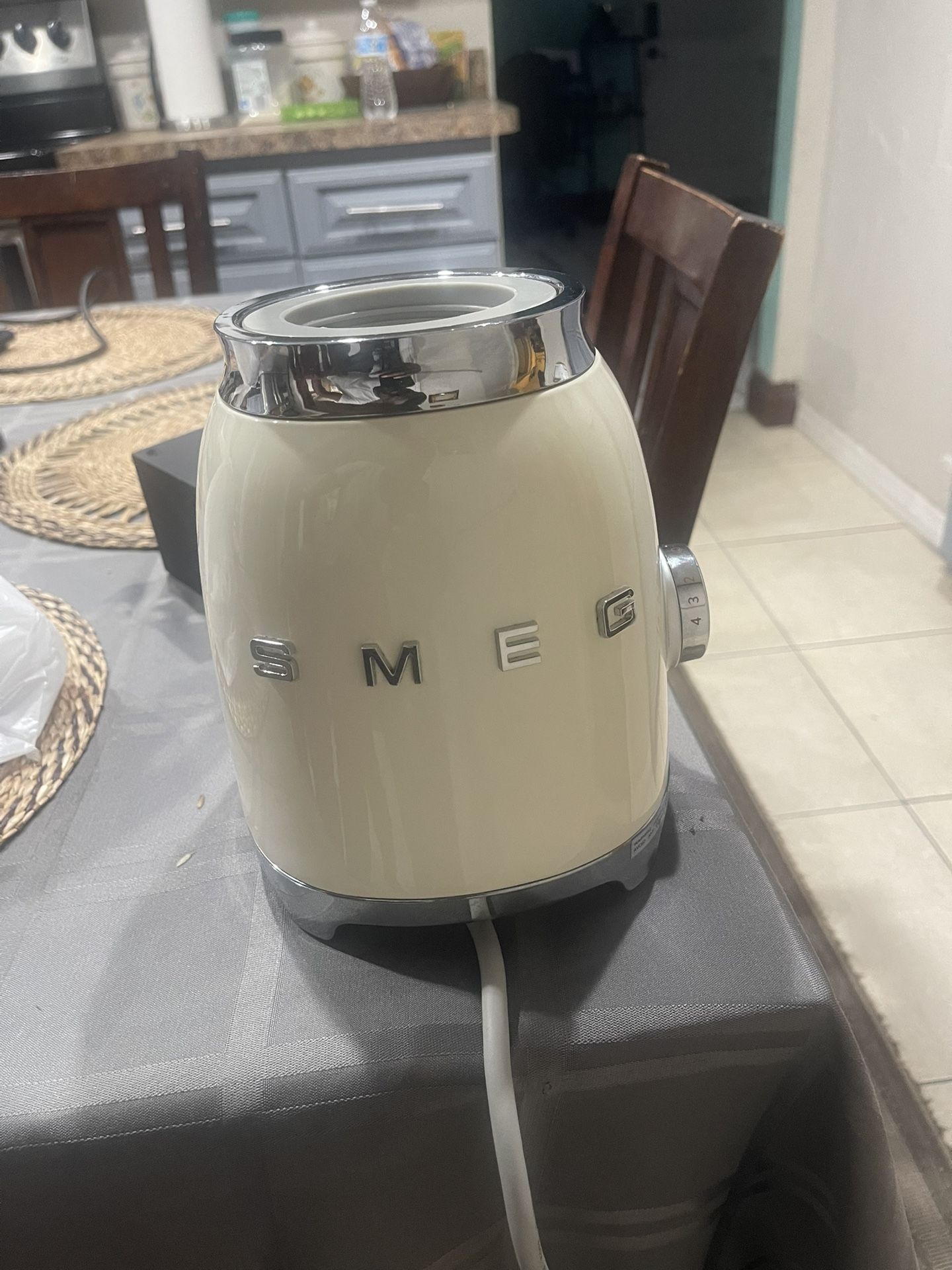 Smeg Blender