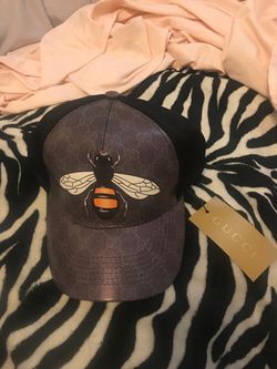 Gucci bee hat