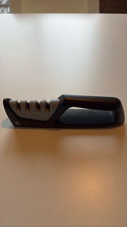 Henckels Manual Knife Sharpener