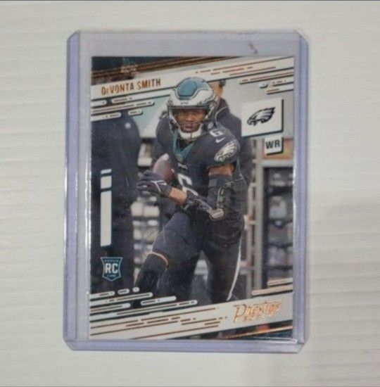 🏈 2 Card Lot - WR DeVonta Smith ROOKIE RC Cards 