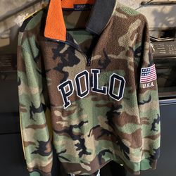 Polo sweater large