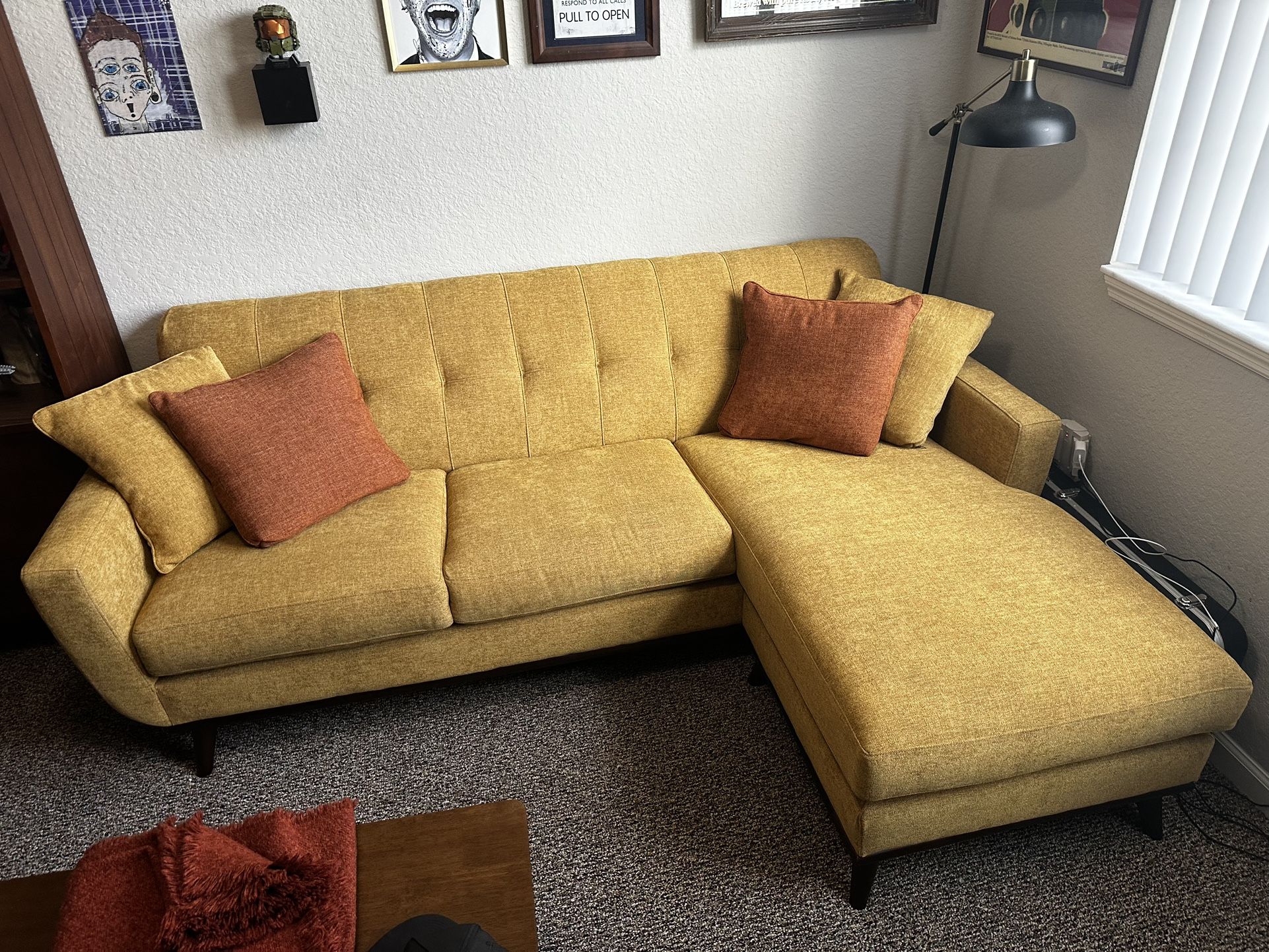 Couch Set