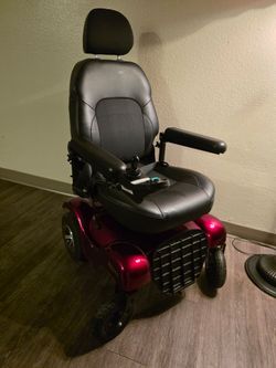 Rascal 320 Power Wheelchair