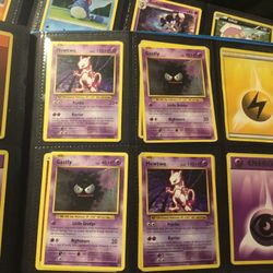 Rare 2X Mewtwo and 2X Gastly Pokemon Cards