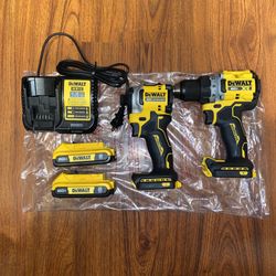 Dewalt 20v MAX XR Drill/Driver (DCD800) and ATOMIC Impact Driver(DCF850) Combo Kit (2-Tool) with (2) 2.0 Ah Batteries, Charger