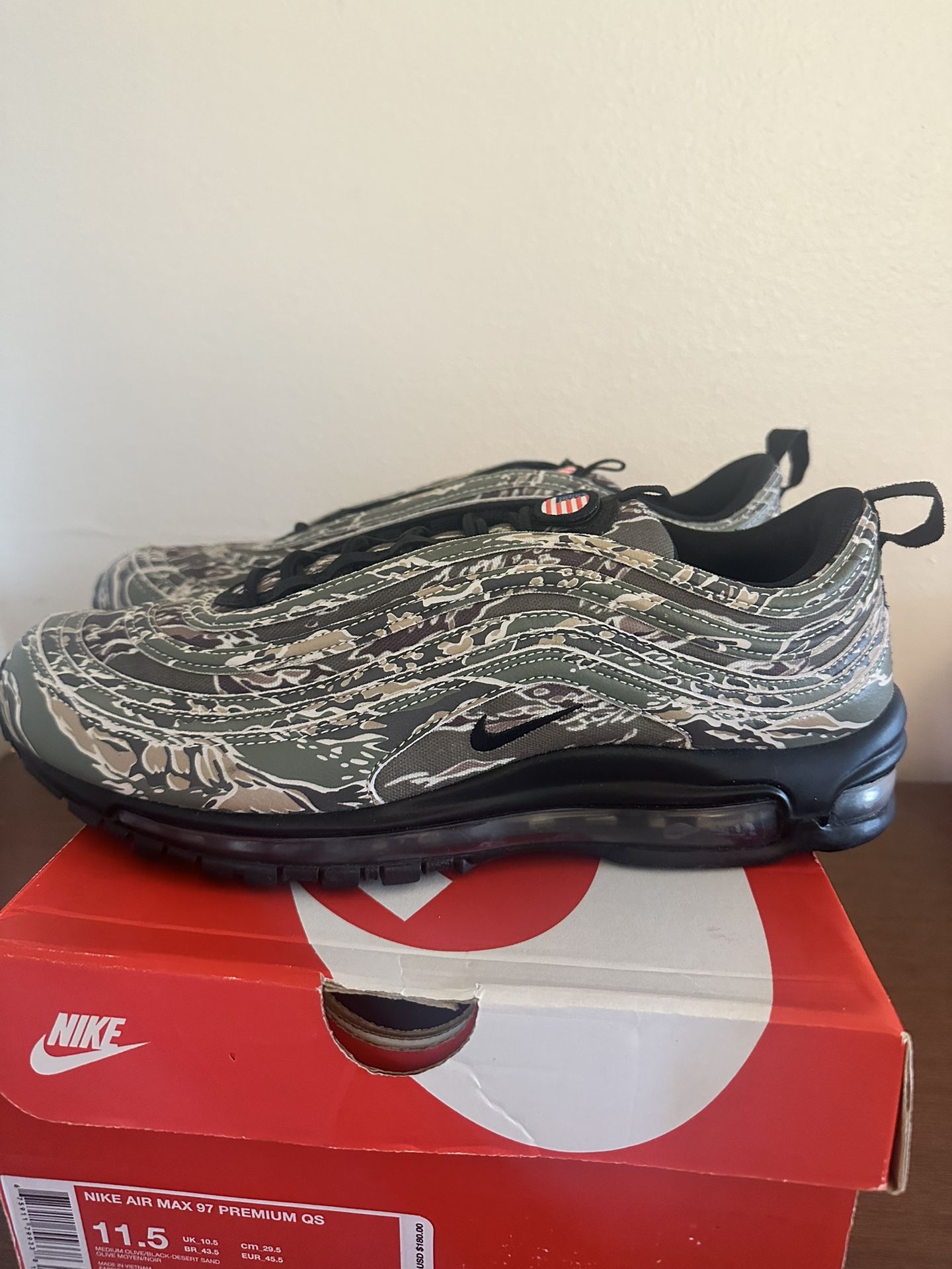 Men Nike Air Max 97 Size 11.5 Camo