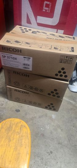Ricoh sp3710x toner