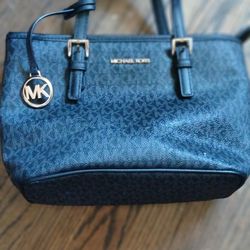 Micheal Kors Handbag 