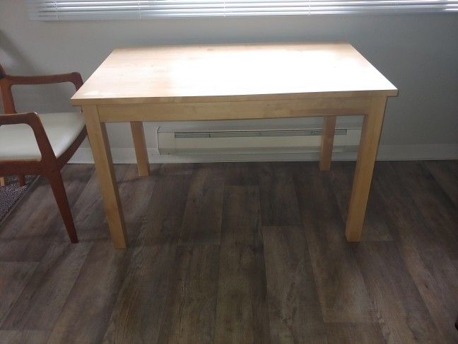 Like NEW IKEA BJORKUDDEN solid wood dining table