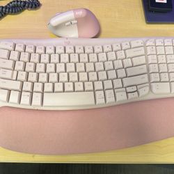 Logitech Pink Keyboard 