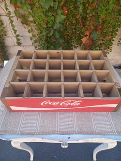 Coca-Cola Red Bottle Crates: Replicas