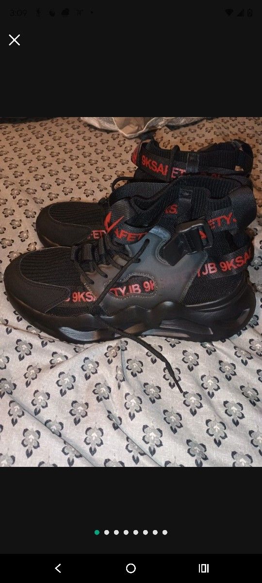 Steal Toe Shoes Size 10