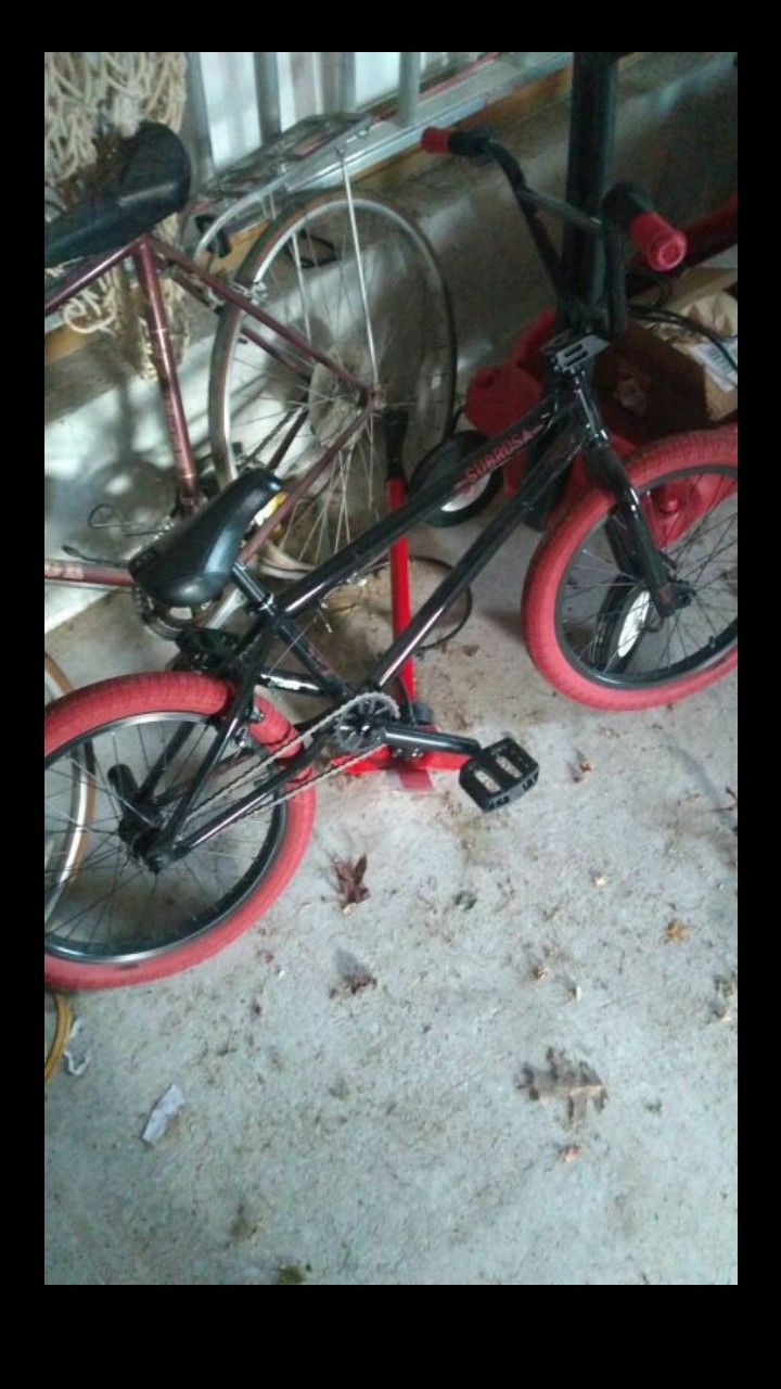 Subrosa bmx bike
