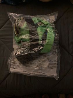 Honeywell Miller universal green python ultra full body harness with duraflex webbing front d ring quick connect chest and leg strap buck