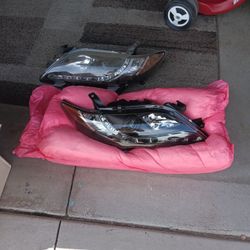 Toyota Headlights Complete Set 2