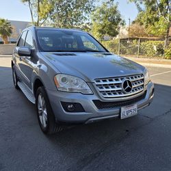 2010 Mercedes-Benz M-Class