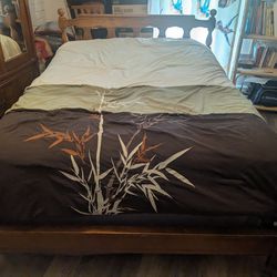 Full Size Bed