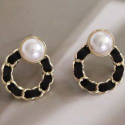 New Women’s Earrings Black Jewelry Gift 