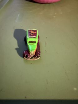 Toys “R” Us Hot Wheel