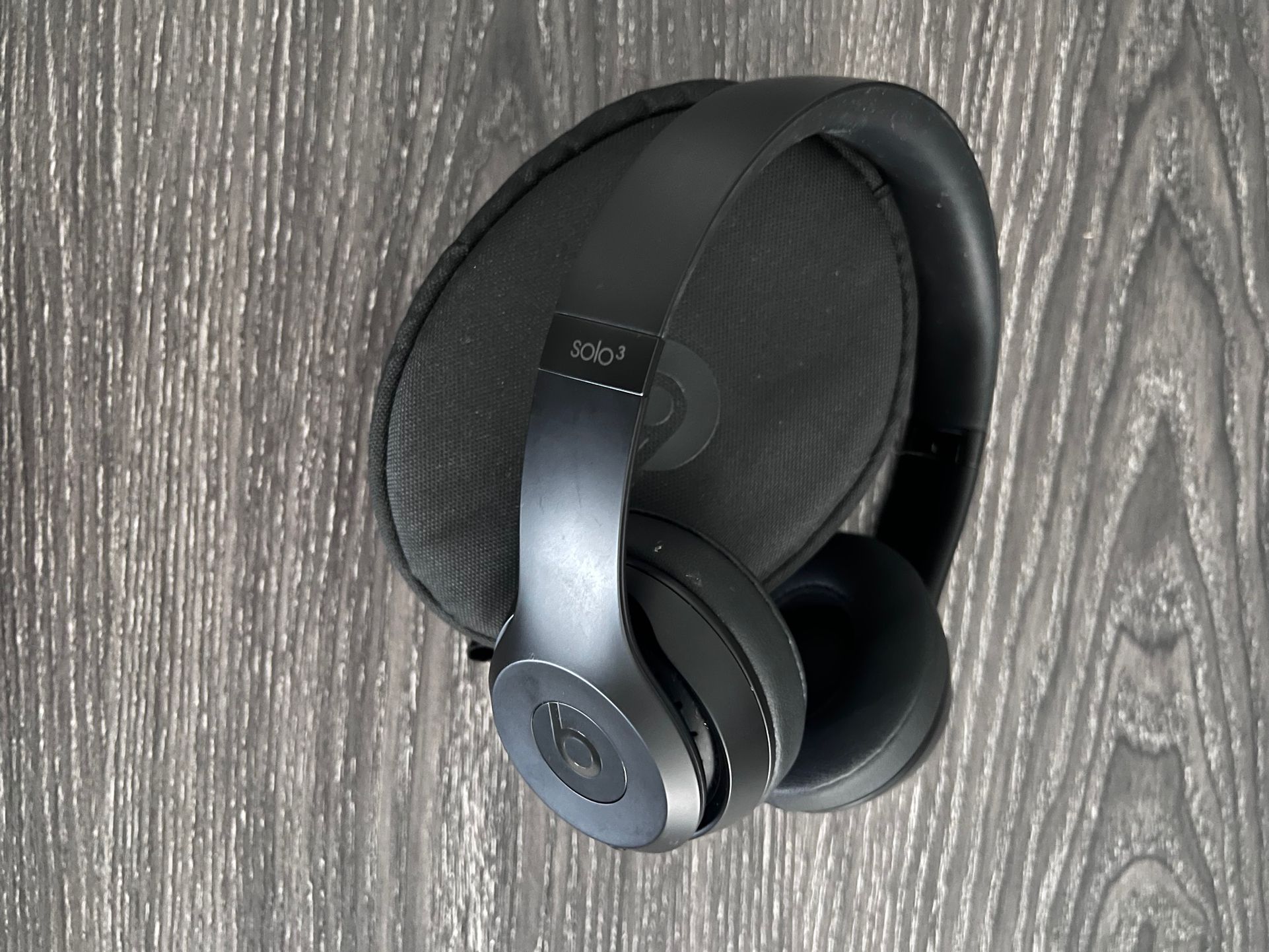 Beats Solo3 Wireless Headphones 