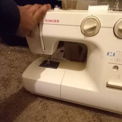 Full Size Sewing Machine