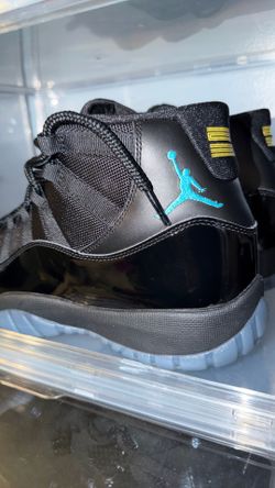 Jordan 11 retro Gamma Blue (2025) size 10 DS box included