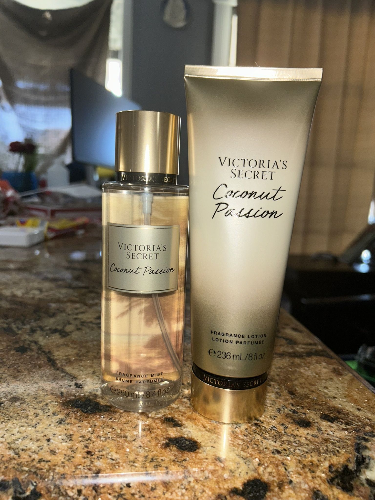 Victorias Secret Coconut Passion Fragrance Mist Set
