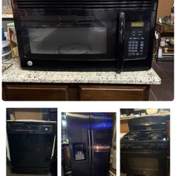 Selling Bundle ( Refrigerator, stove, Dishwasher)