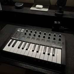Arturia MINILAB mkII