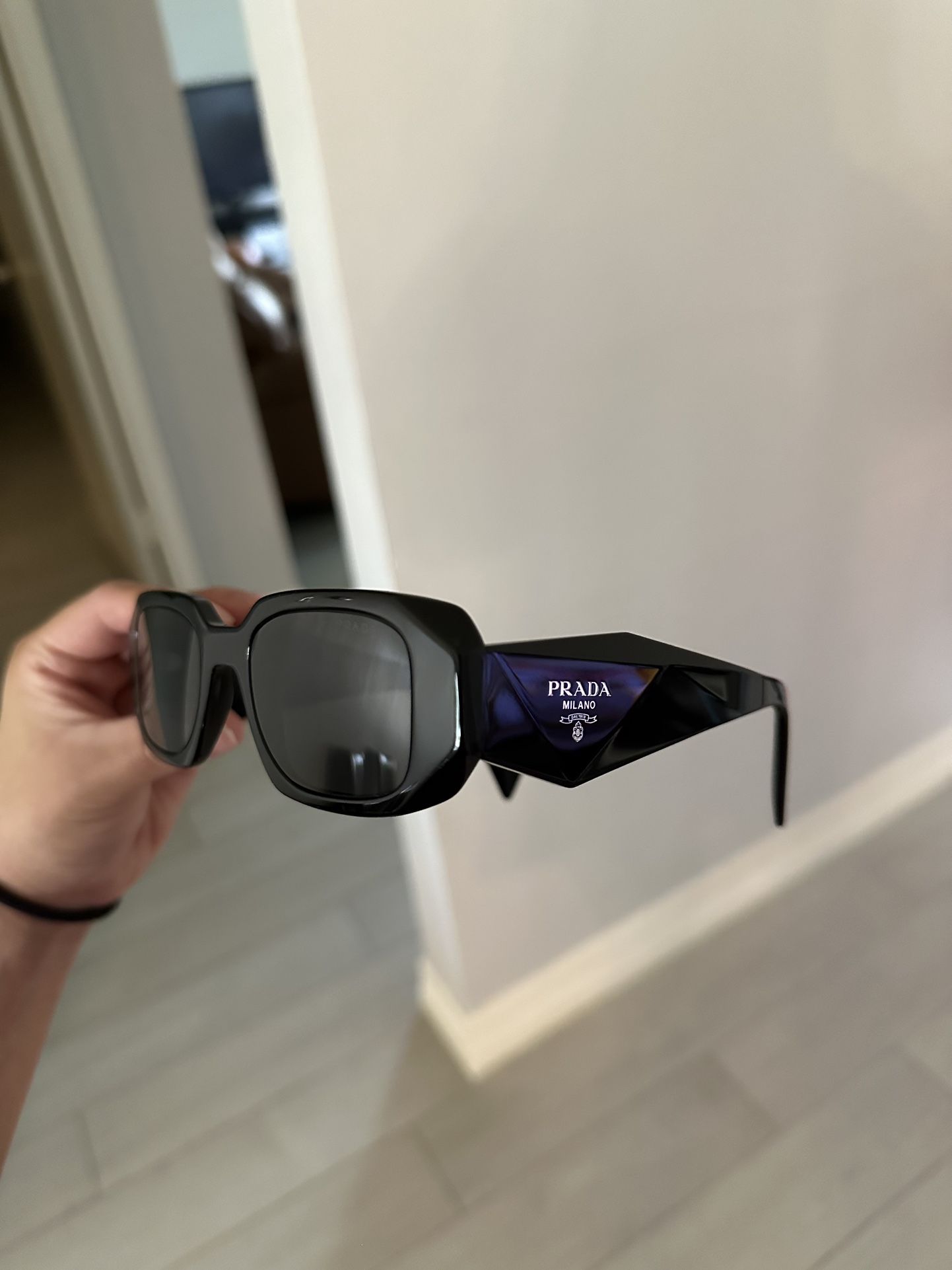 PRADA SUNGLASSES BRAND NEW