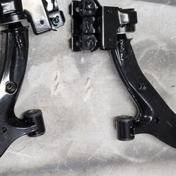 07-11 Honda CR-V Front Lower Control Arm Assembly