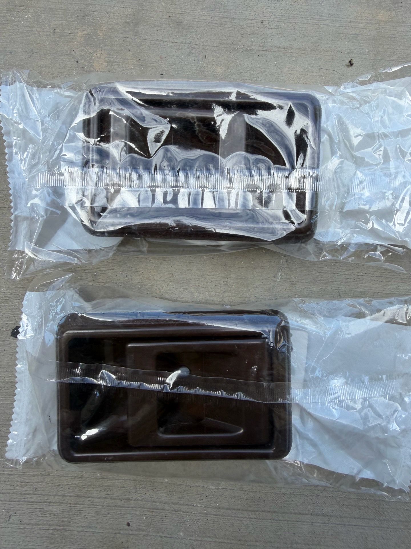 95-2000 Toyota Tacoma Interior Door Handle Set TRQ DHA49456 / DHA49457