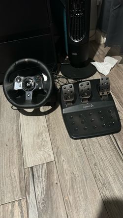 Logitech G920 Wheel & 3 Pedal Set