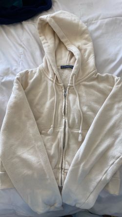 Brandy Melville sweater