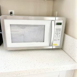 Like New - White Microwave
